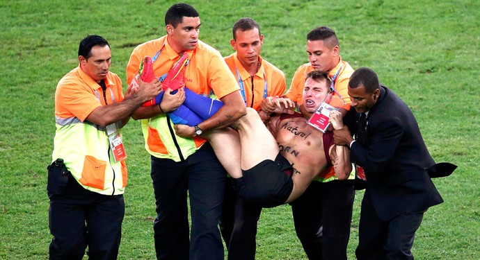 Invasor Maracanã Final  (Foto: Agência Reuters)