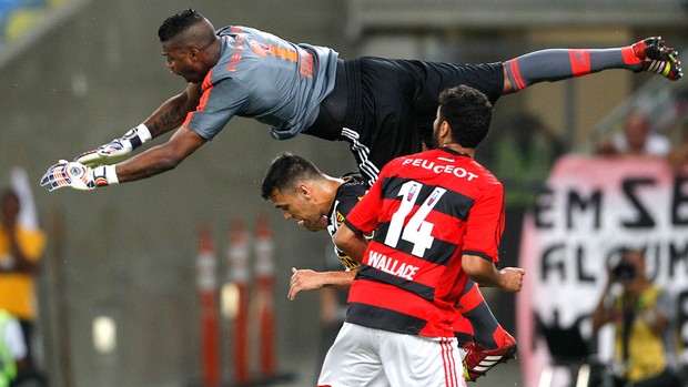 Felipe jogo Flamengo contra Botafogo (Foto: Pedro Kirilos / Agência O Globo)